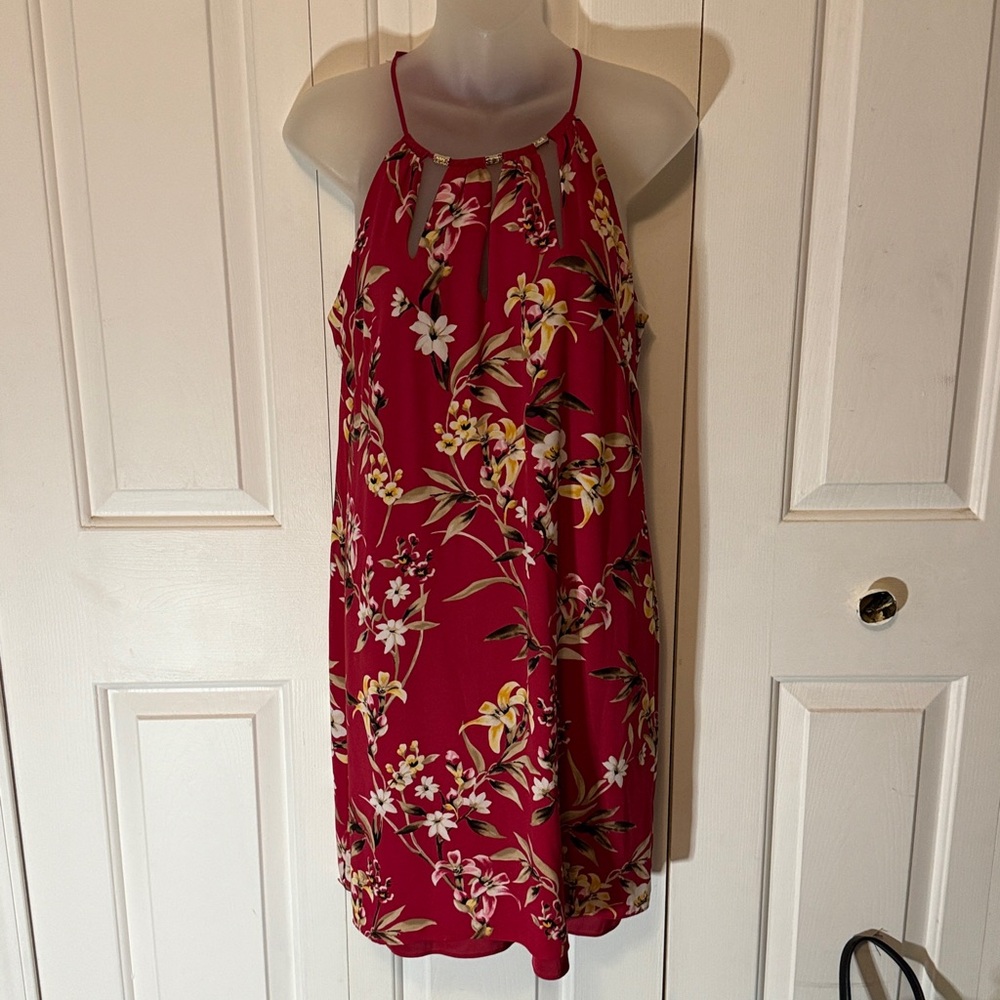 White House Black Market shift dress  sz MP Floral Design sleeveless GUC B87